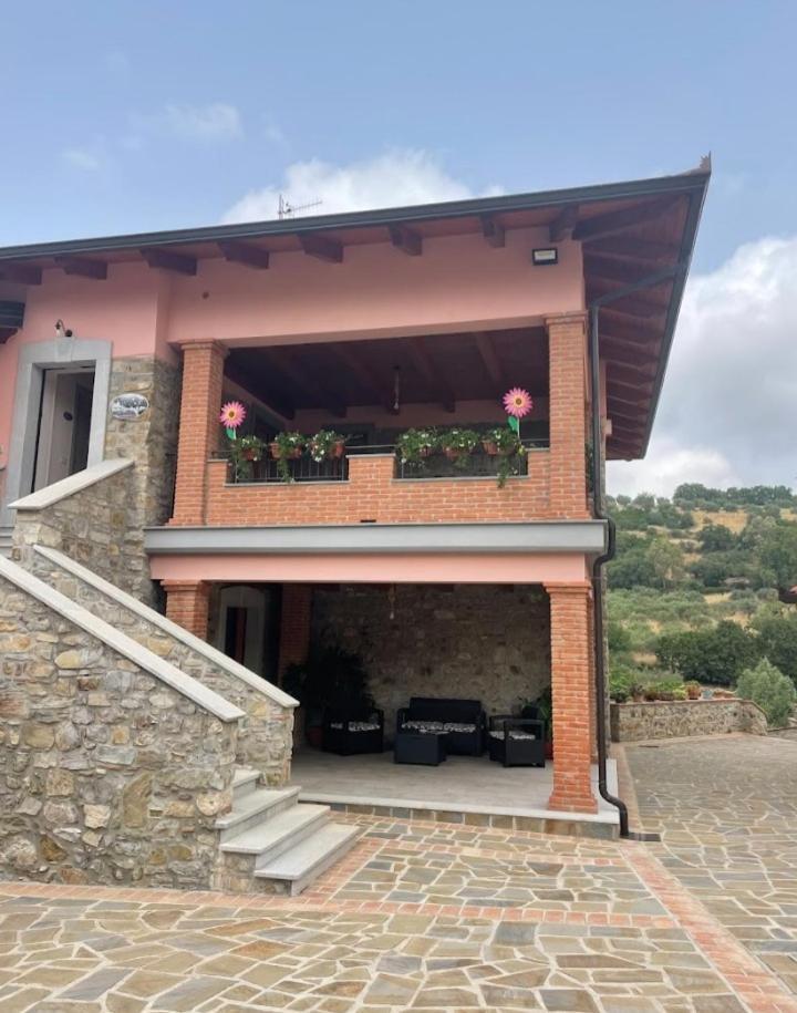 Tenuta il Giardino di Eros Albanella Esterno foto